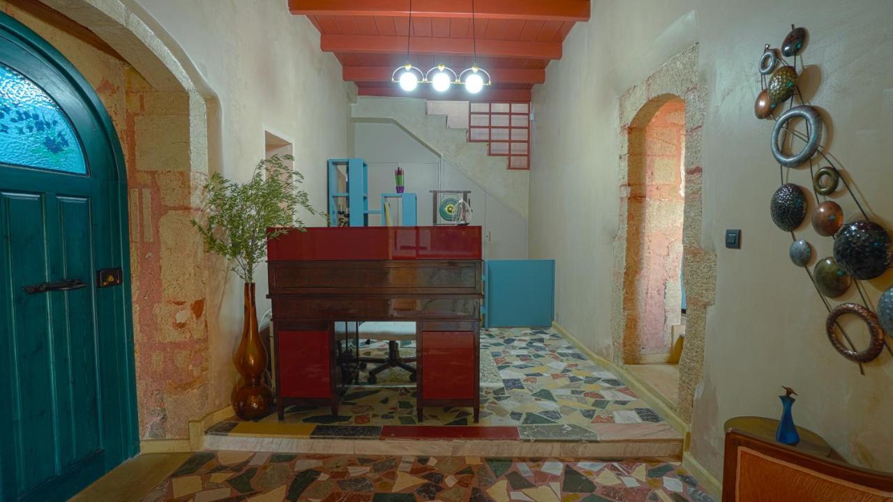 Youth Of Dope Hostel Khordhákion Exterior foto